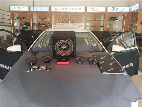 泉州豐田卡羅拉汽車(chē)音響改裝